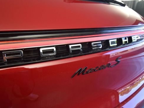 New 2025 Porsche Macan S image 42