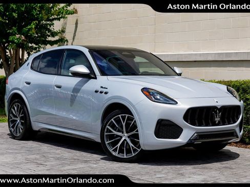 Used 2023 Maserati Grecale Modena AWD/4WD image 1