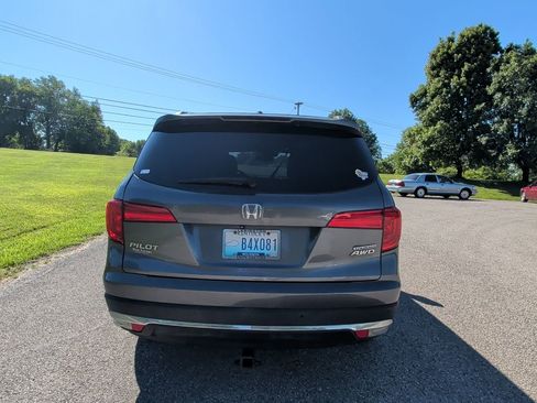 Used 2016 Honda Pilot Touring image 4