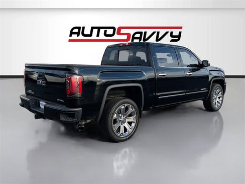 Used 2017 GMC Sierra 1500 Denali w/ Denali Ultimate Package image 7
