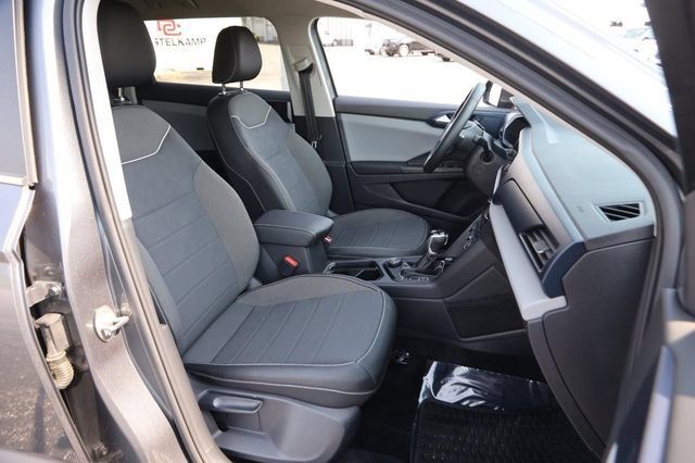 Certified 2023 Volkswagen Taos SE AWD/4WD image 24