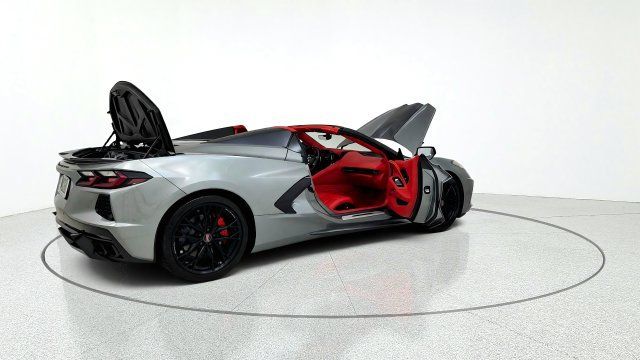 Used 2024 Chevrolet Corvette Stingray Premium Conv RWD image 18