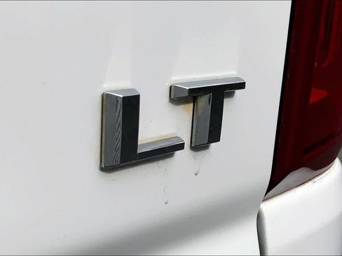 Used 2021 Chevrolet Silverado 1500 LT Trail Boss w/ Convenience Package II image 10