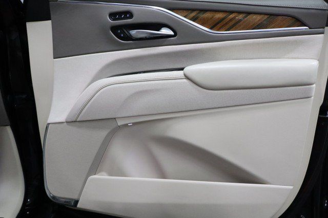 Used 2021 Cadillac Escalade Sport Platinum RWD image 78