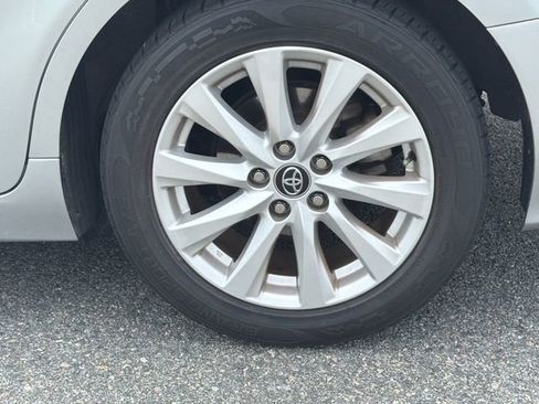Used 2020 Toyota Camry LE FWD image 19