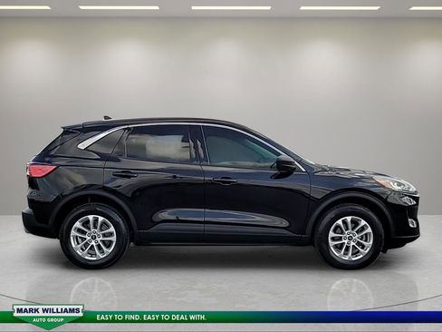 Used 2022 Ford Escape SE w/ Convenience Package image 2