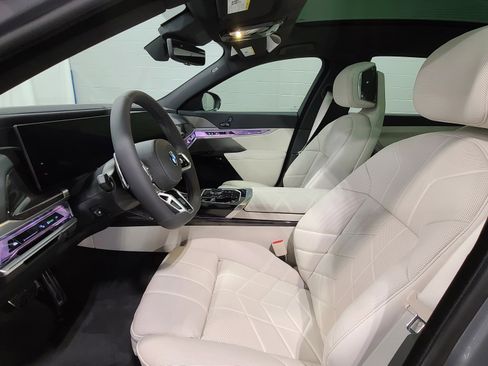 New 2026 BMW 760i xDrive w/ Executive Package AWD/4WD image 12