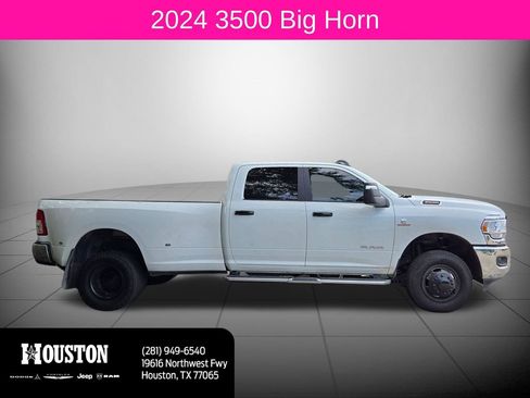 Used 2024 RAM 3500 Big Horn AWD/4WD image 2