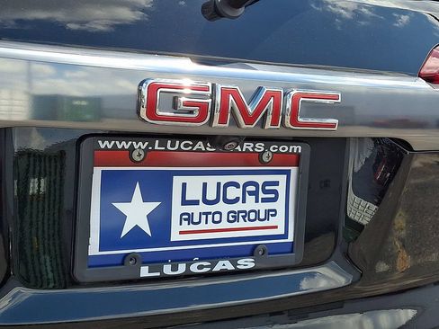 Used 2023 GMC Acadia AT4 AWD/4WD image 32