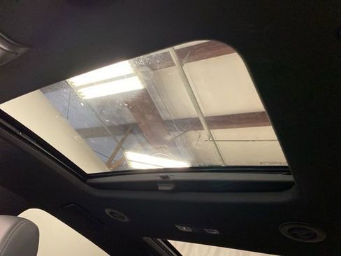 Certified 2023 Buick Enclave Essence w/ Experience Buick Package image 15