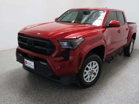 Certified 2024 Toyota Tacoma SR5 RWD image 2