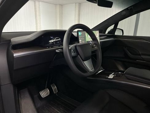 Used 2023 Tesla Model X AWD/4WD image 10