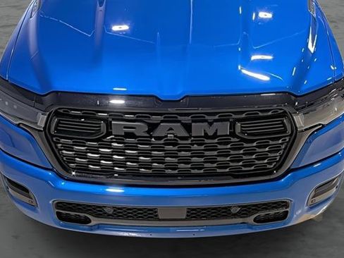 Used 2025 RAM 1500 Big Horn AWD/4WD image 17