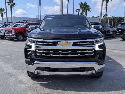 Certified 2026 Chevrolet Silverado 1500 LTZ w/ Technology Package AWD/4WD image 8