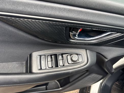 Used 2025 Subaru Outback Premium AWD/4WD image 10