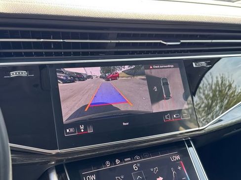 Used 2024 Audi Q7 3.0T Premium Plus image 20