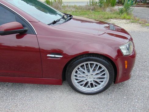 Used 2009 Pontiac G8 GT w/ Premium Package RWD image 5