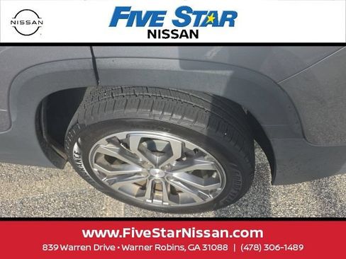 Used 2018 GMC Terrain SLT w/ Preferred Package FWD image 9