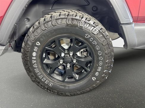 Used 2021 Jeep Wrangler Sport AWD/4WD image 23