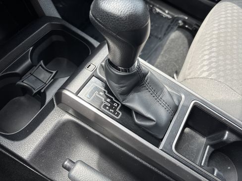 Used 2023 Toyota Tacoma SR5 w/ Technology Package AWD/4WD image 24