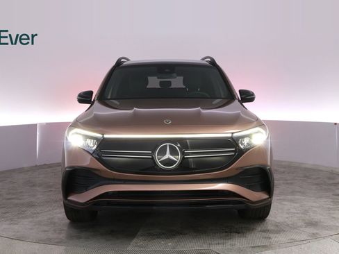 Used 2023 Mercedes-Benz EQB 300 4MATIC image 12