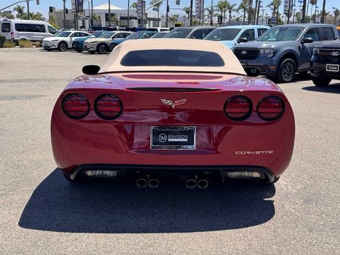 Used 2007 Chevrolet Corvette Convertible w/ Preferred Equipment Group RWD image 11