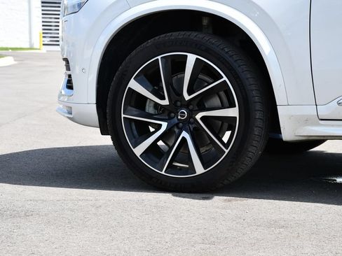 Used 2023 Volvo XC90 B6 Plus w/ Protection Package Premier AWD/4WD image 18