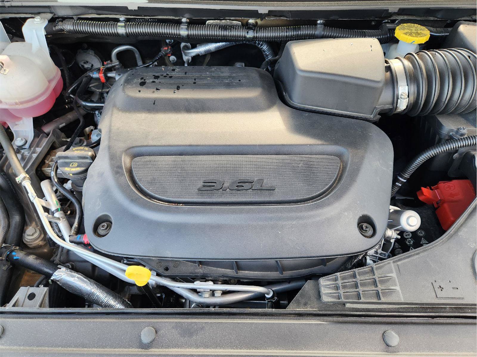 Used 2025 Chrysler Pacifica Select FWD image 31