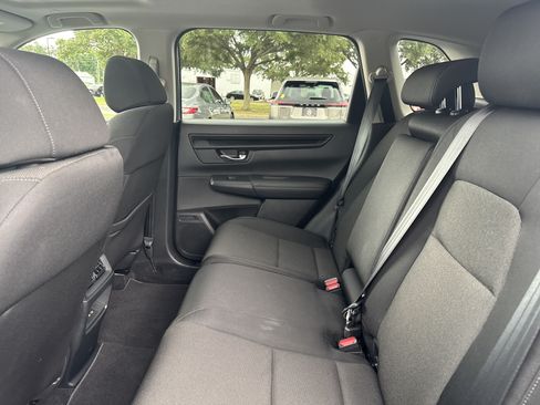 Used 2025 Honda CR-V EX image 2