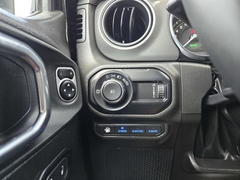 Used 2023 Jeep Wrangler Unlimited w/ Cold Weather Group AWD/4WD image 24