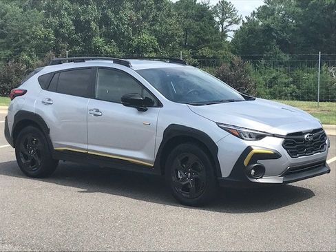 Certified 2024 Subaru Crosstrek 2.5i Sport w/ Crosstrek Mirror Package AWD/4WD image 2