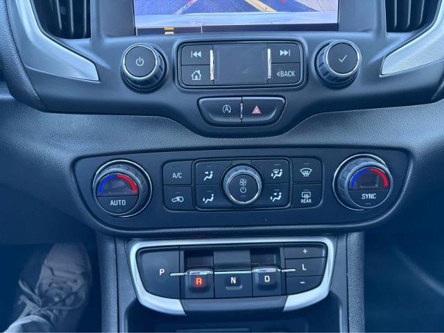 Used 2022 GMC Terrain SLT w/ Infotainment Package II AWD/4WD image 31
