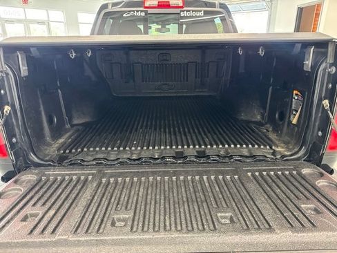 Used 2016 Chevrolet Colorado Z71 AWD/4WD image 12