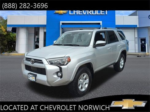 Used 2020 Toyota 4Runner SR5 image 1