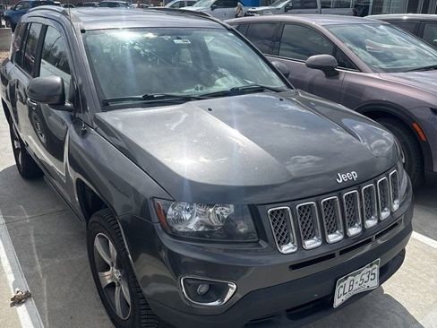 Used 2016 Jeep Compass High Altitude AWD/4WD image 3