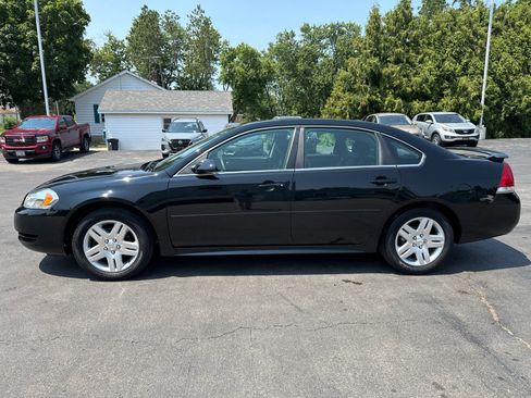 Used 2015 Chevrolet Impala LT w/ LT Sunroof Package FWD image 6