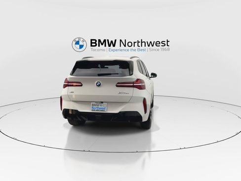 Used 2025 BMW X3 xDrive30i w/ M Sport Package AWD/4WD image 2