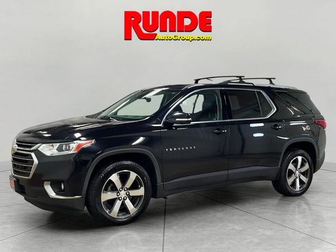 Used 2018 Chevrolet Traverse LT image 1