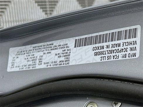 Used 2020 Dodge Journey SE w/ Blacktop Package image 30