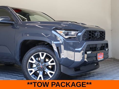 Used 2026 Toyota 4Runner TRD Sport AWD/4WD image 3