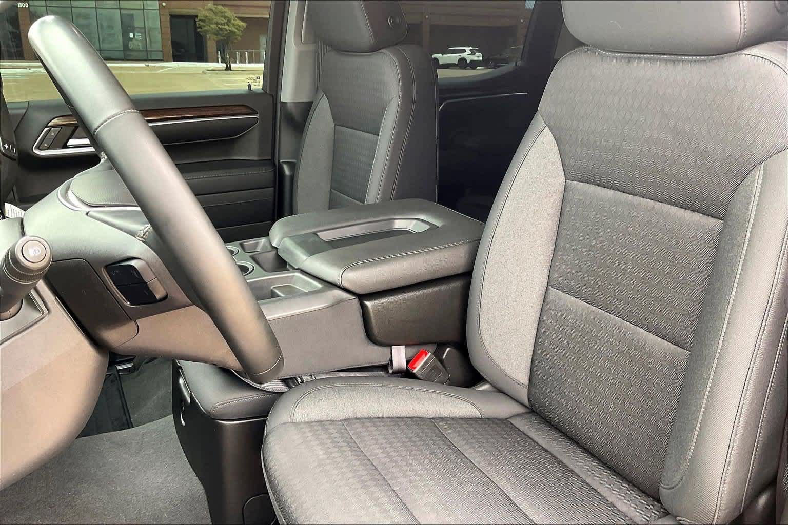 Used 2023 GMC Sierra 1500 Elevation RWD image 10