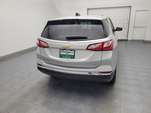 Used 2018 Chevrolet Equinox LT image 7