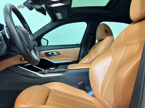 Used 2023 BMW 330i Sedan image 13