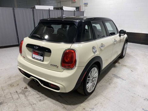 Used 2018 MINI Cooper S image 26