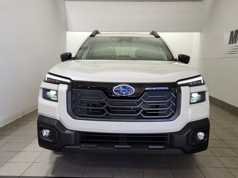 New 2026 Subaru Outback Limited image 3