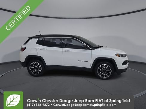 Used 2023 Jeep Compass Limited AWD/4WD image 16