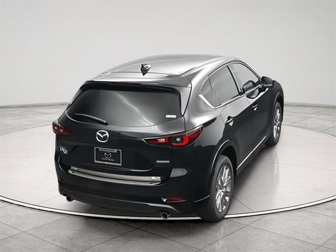 New 2025 MAZDA CX-5 AWD 2.5 S w/ Premium Plus Pkg image 16