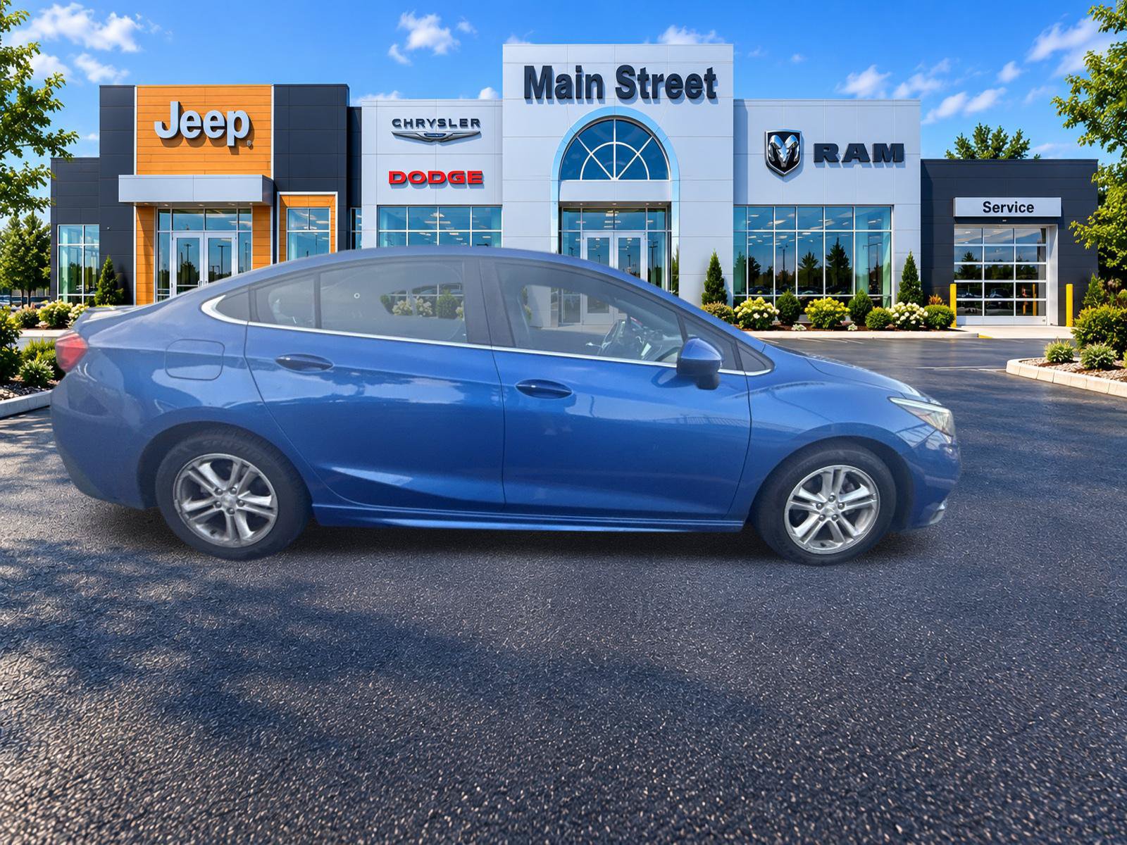 Used 2016 Chevrolet Cruze LT w/ Sun And Sound Package FWD image 3