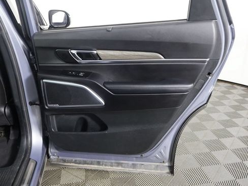 Used 2022 Kia Telluride SX w/ SX Prestige Package AWD/4WD image 31