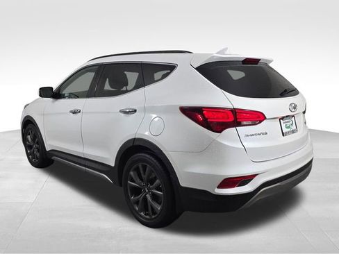 Used 2017 Hyundai Santa Fe Sport image 5